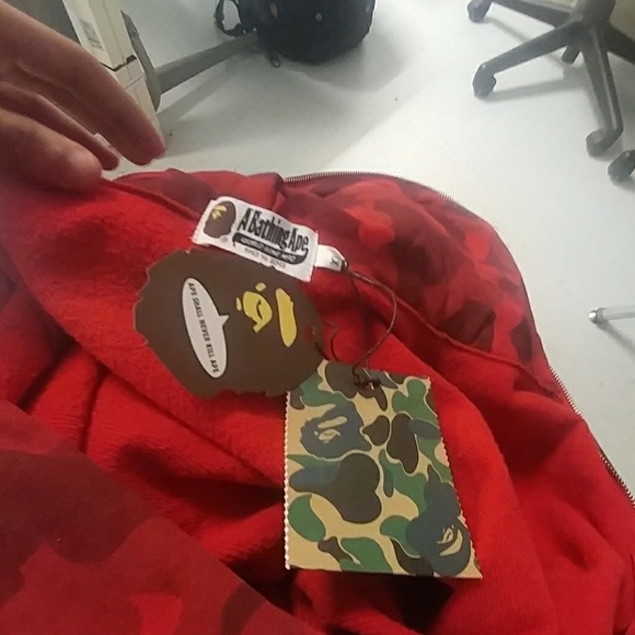 Red mens bape jacket XL - Picture 2 of 3